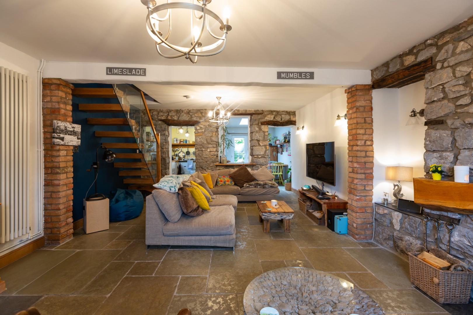 Clifton Terrace, Mumbles, Swansea, SA3 4EJ